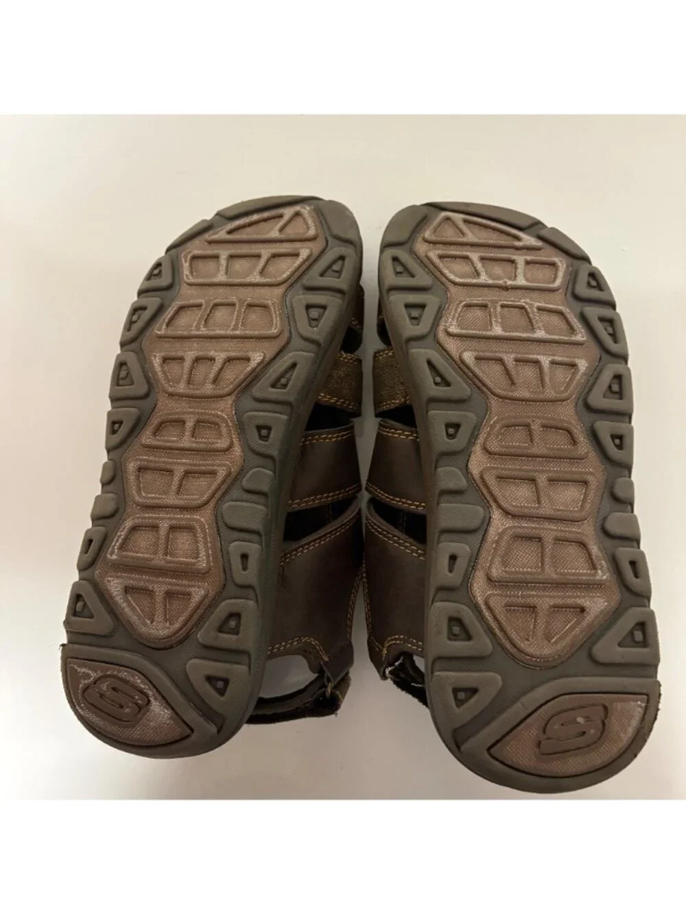 Skechers Relaxed Fit Mens Sandals Size 12 Brown Memory Foam Adjustable Straps